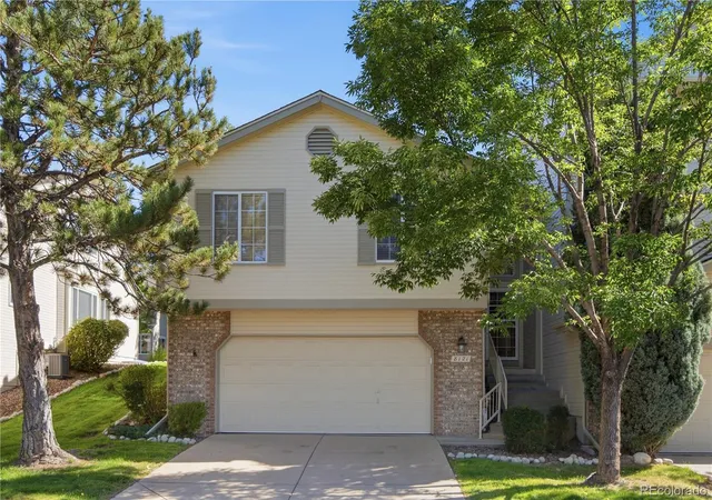 Photo 1 of Townhouse for sale at 8121 S Humboldt Cir, Centennial, CO 80122 | MLS# 6274383 | Listing updated on 2026-10-08