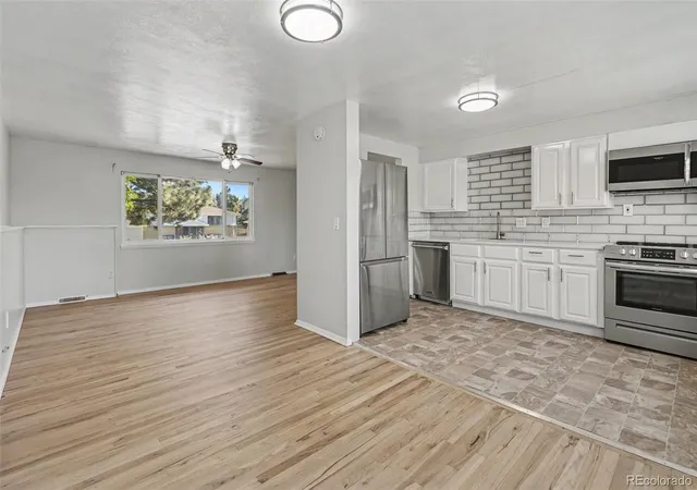 Photo 4 of Single family home for sale at 3241 Billings St, Aurora, CO 80011 | MLS# 9854405 | Listing updated on 2026-10-05