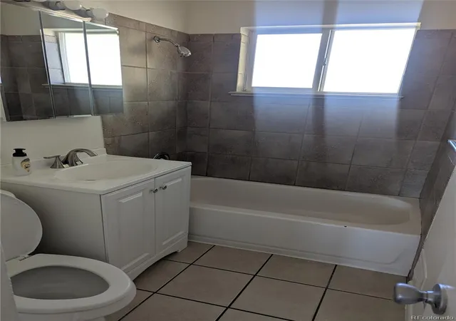 Photo 14 of Single family home for sale at 3256 Troy St, Aurora, CO 80011 | MLS# 2032502 | Listing updated on 2026-10-11