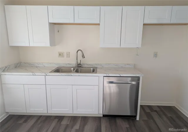 Photo 2 of Single family home for sale at 3256 Troy St, Aurora, CO 80011 | MLS# 2032502 | Listing updated on 2026-10-10