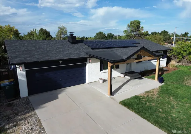 Photo 3 of Single family home for sale at 6528 S Cody Way, Littleton, CO 80123 | MLS# 2710810 | Listing updated on 2026-10-17