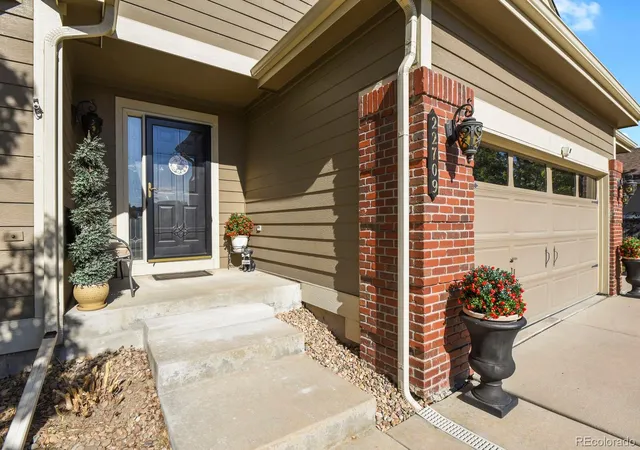 Photo 1 of Single family home for sale at 22709 E Ida Ave, Aurora, CO 80015 | MLS# 2557601 | Listing updated on 2026-10-10