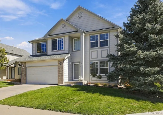 Photo 2 of Single family home for sale at 736 Fairhaven St, Castle Rock, CO 80104 | MLS# 7882421 | Listing updated on 2026-10-08