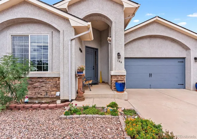 Photo 3 of Single family home for sale at 144 Eagle Crst Loop, Canon City, CO 81212 | MLS# 3631060 | Listing updated on 2026-10-09