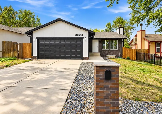 Photo 1 of Single family home for sale at 3803 S Ouray Way, Aurora, CO 80013 | MLS# 6251228 | Listing updated on 2026-10-06