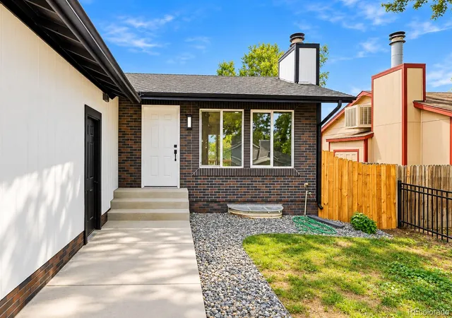 Photo 2 of Single family home for sale at 3803 S Ouray Way, Aurora, CO 80013 | MLS# 6251228 | Listing updated on 2026-10-06