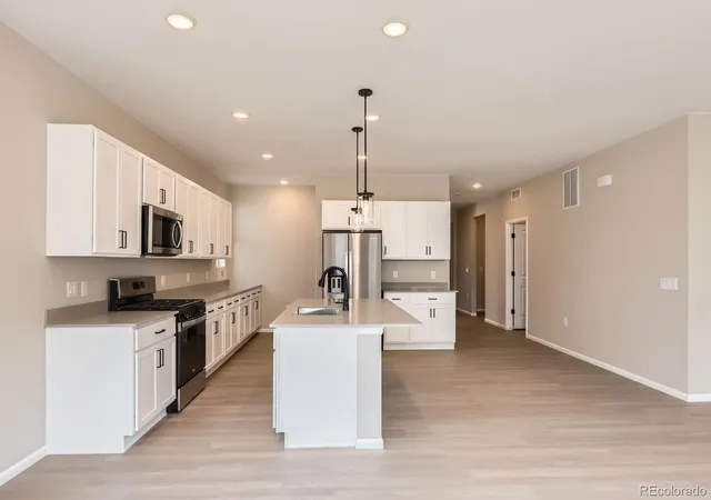 Photo 4 of Single family home for sale at 4231 Crestone Peak St, Brighton, CO 80601 | MLS# 5662826 | Listing updated on 2026-10-05