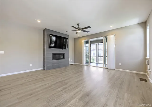Photo 4 of Single family home for sale at 22107 E Tufts Dr, Aurora, CO 80015 | MLS# 8011709 | Listing updated on 2026-10-08