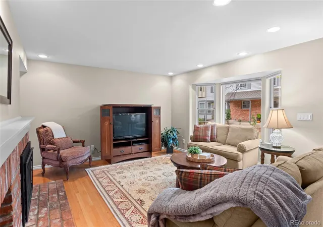 Listing Photo 5 - Condo for sale in building located at 6929 E Briarwood Dr, Centennial, CO 80112