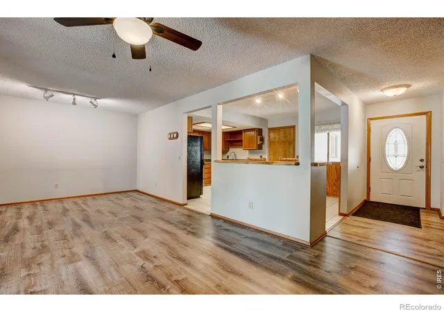 Photo 4 of Townhouse for sale at 1069 Morgan St, Estes Park, CO 80517 | MLS# IR1070030 | Listing updated on 2026-10-08