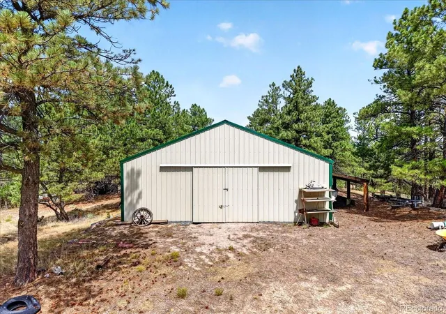 Photo 2 of Single family home for sale at 32901 Ridge Rd, Ramah, CO 80832 | MLS# 2152306 | Listing updated on 2026-10-08