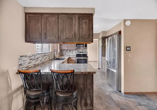 Photo 3 of Single family home for sale at 190 Encino Dr, Pueblo, CO 81005 | MLS# 7259360 | Listing updated on 2026-10-06
