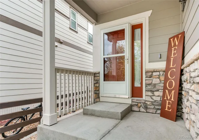 Photo 1 of Single family home for sale at 4879 S Picadilly Ct, Aurora, CO 80015 | MLS# 4819813 | Listing updated on 2026-10-24