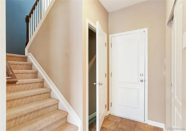 Photo 4 of Single family home for sale at 4879 S Picadilly Ct, Aurora, CO 80015 | MLS# 4819813 | Listing updated on 2026-10-24