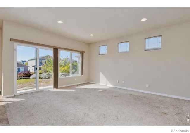 Photo 4 of Single family home for sale at 3094 Carney St, Loveland, CO 80538 | MLS# IR1070033 | Listing updated on 2026-10-06