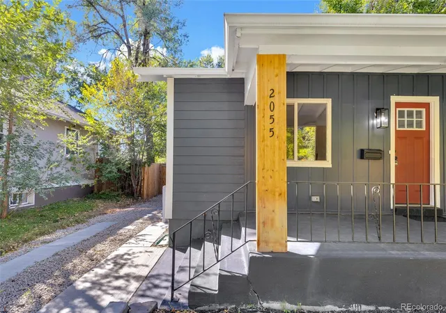 Photo 2 of Single family home for sale at 2055 S Williams St, Denver, CO 80210 | MLS# 5144162 | Listing updated on 2026-10-08