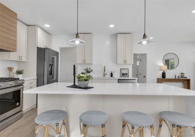 Photo 4 of Single family home for sale at 2055 S Williams St, Denver, CO 80210 | MLS# 5144162 | Listing updated on 2026-10-08