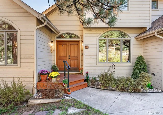 Photo 1 of Single family home for sale at 302 Cottonwood Dr, Evergreen, CO 80439 | MLS# 9779201 | Listing updated on 2026-10-07