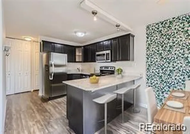 Photo 3 of Condo for sale at 909 N Logan St #4A, Denver, CO 80203 | MLS# 7915211 | Listing updated on 2026-10-07