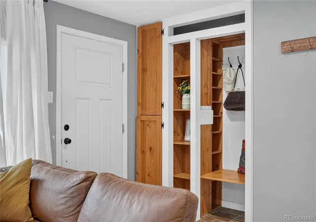 Photo 3 of Single family home for sale at 820 Kline Dr, Lakewood, CO 80215 | MLS# 4161603 | Listing updated on 2026-10-09