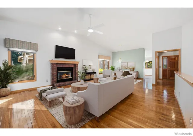 Photo 4 of Single family home for sale at 2625 Lochbuie Cir, Loveland, CO 80538 | MLS# IR1070048 | Listing updated on 2026-10-07