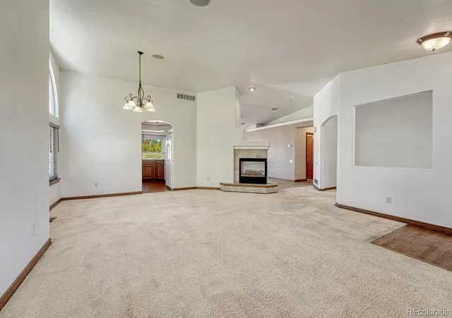 Photo 4 of Single family home for sale at 14055 Dogleg Ln, Broomfield, CO 80023 | MLS# 7116114 | Listing updated on 2026-10-09