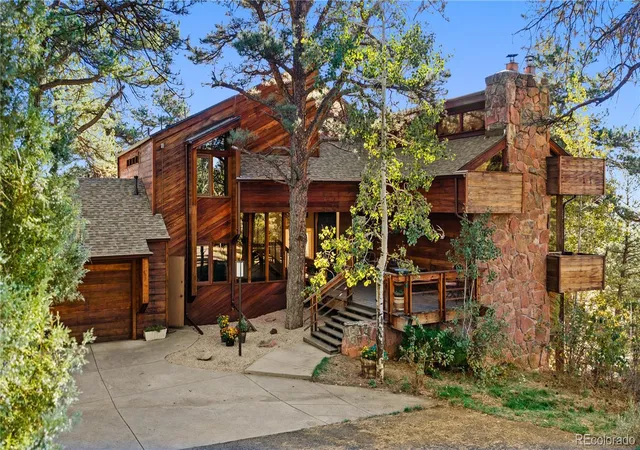 Photo 3 of Single family home for sale at 60 W Ranch Trl, Morrison, CO 80465 | MLS# 9892079 | Listing updated on 2026-10-07