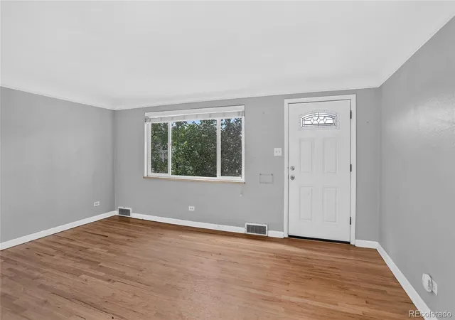 Photo 2 of Townhouse for sale at 1340 Ivanhoe St, Denver, CO 80220 | MLS# 6353172 | Listing updated on 2026-10-14