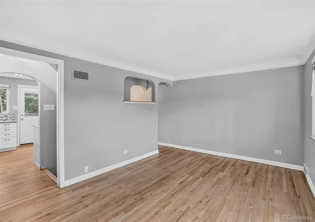 Photo 2 of Townhouse for sale at 1340 Ivanhoe St, Denver, CO 80220 | MLS# 6353172 | Listing updated on 2026-10-14