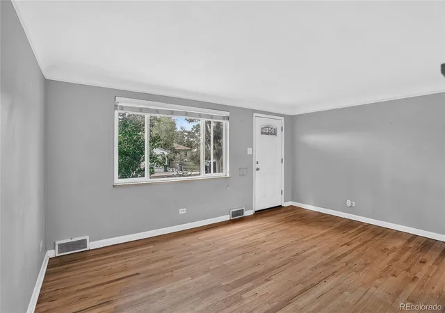 Photo 4 of Townhouse for sale at 1340 Ivanhoe St, Denver, CO 80220 | MLS# 6353172 | Listing updated on 2026-10-14