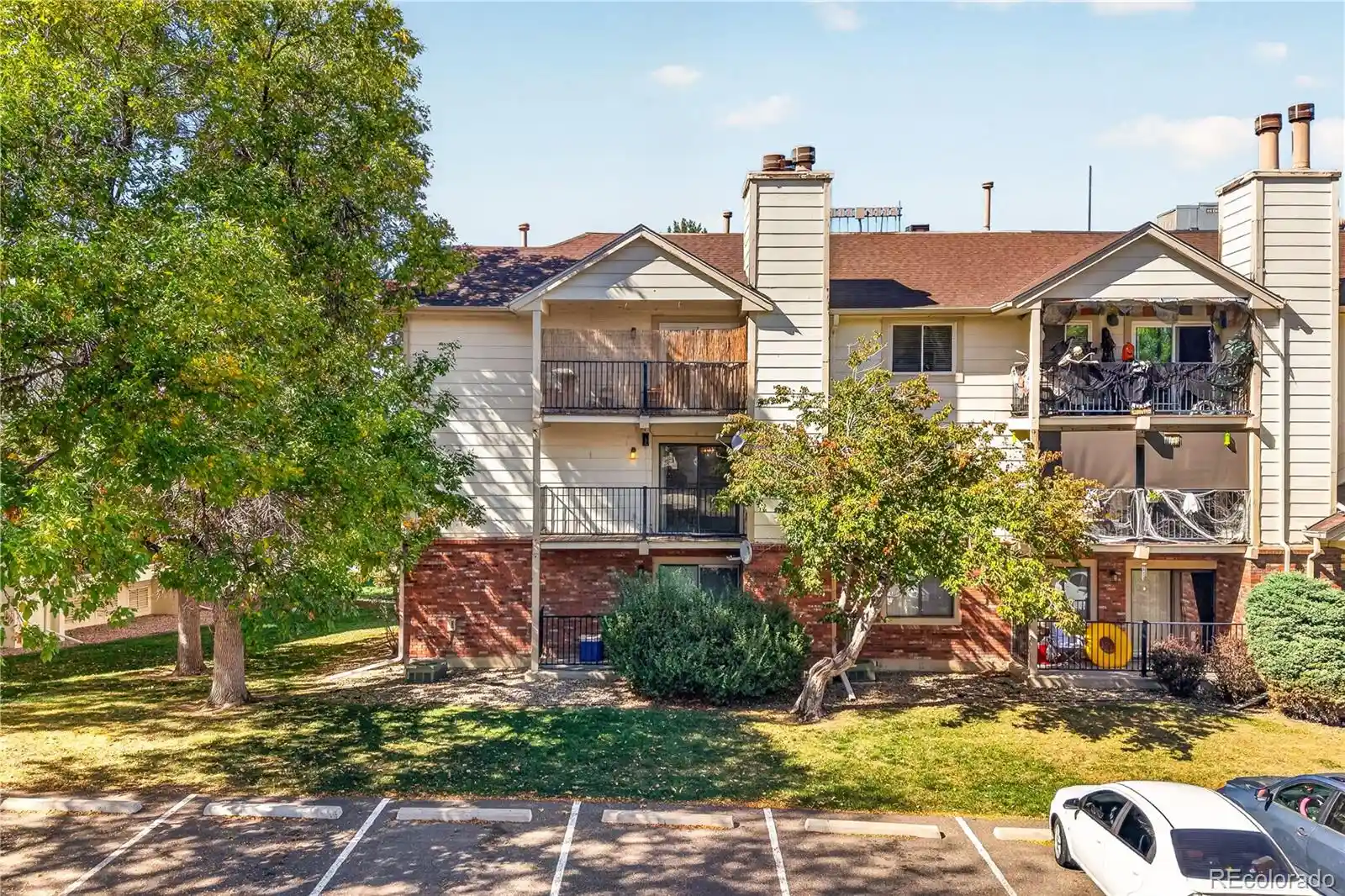 Listing Photo 1 - Condo for sale in 431 S Kalispell Wy located at 431 S Kalispell Wy, Aurora, CO 80017 - Unit #202