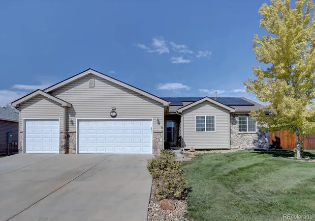 Single family home for sale at 338 Hawthorne Ave, Johnstown, CO 80534 | MLS# 4554470