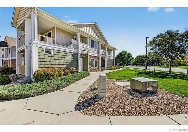 Photo 3 of Condo for sale at 4955 Hahns Peak Dr #204, Loveland, CO 80538 | MLS# IR1070060 | Listing updated on 2026-10-06