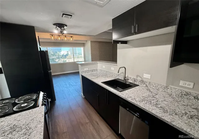 Photo 2 of Condo for sale at 1888 S Jackson St #302, Denver, CO 80210 | MLS# 8313972 | Listing updated on 2026-10-09