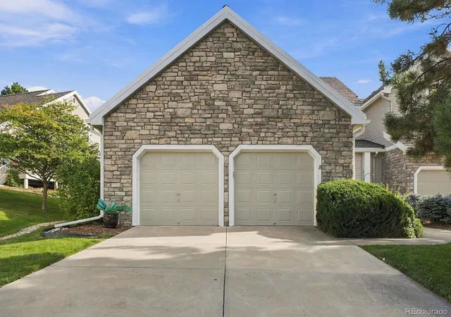 Photo 1 of Townhouse for sale at 1864 W Cape Cod Way, Littleton, CO 80120 | MLS# 1769998 | Listing updated on 2026-10-08