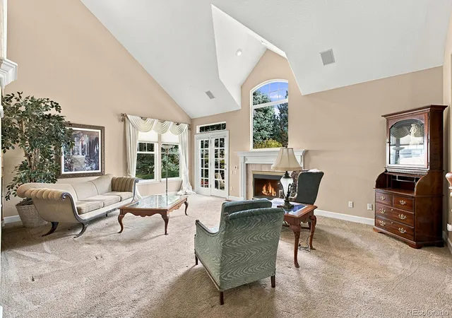 Photo 4 of Townhouse for sale at 1864 W Cape Cod Way, Littleton, CO 80120 | MLS# 1769998 | Listing updated on 2026-10-08