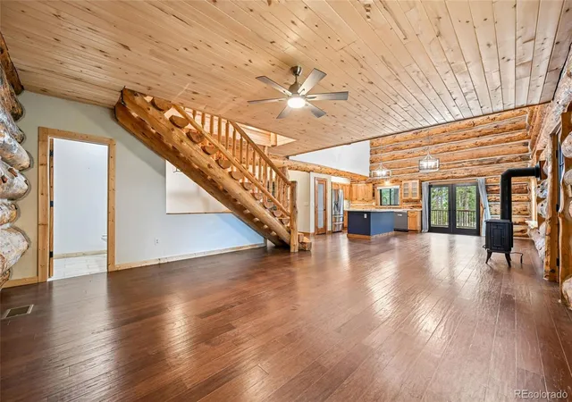 Photo 2 of Single family home for sale at 4150 Aztec Rd, Indian Hills, CO 80454 | MLS# 7402164 | Listing updated on 2026-10-06