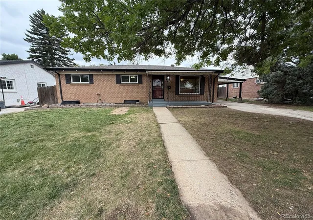 Single family home for sale at 1330 Quentin St, Aurora, CO 80011 | MLS# 7146112
