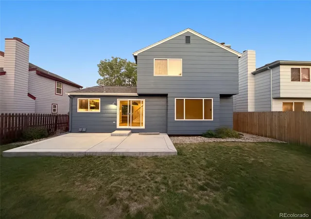 Photo 4 of Single family home for sale at 5549 S Youngfield Way, Littleton, CO 80127 | MLS# 6166943 | Listing updated on 2026-10-08