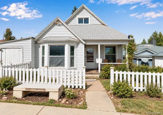 Photo 2 of Single family home for sale at 125 W Masonic Ave, Cripple Creek, CO 80813 | MLS# 5873794 | Listing updated on 2026-10-08