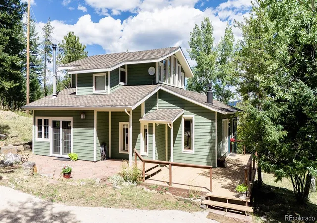 Photo 2 of Single family home for sale at 190 Circle Dr, Evergreen, CO 80439 | MLS# 9889392 | Listing updated on 2026-10-07