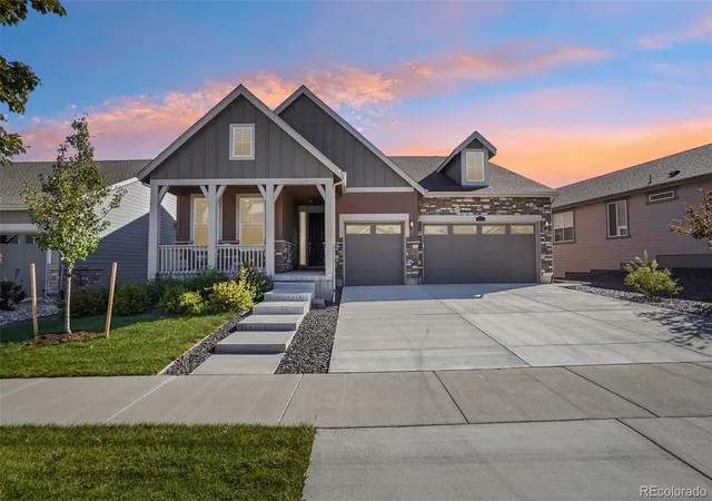 Single family home for sale at 8720 S Riviera Ct, Aurora, CO 80016 | MLS# 6482133