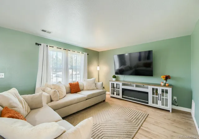 Photo 2 of Single family home for sale at 10038 Hudson St, Thornton, CO 80229 | MLS# 7893057 | Listing updated on 2026-10-10