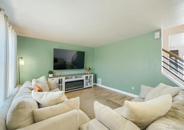 Photo 3 of Single family home for sale at 10038 Hudson St, Thornton, CO 80229 | MLS# 7893057 | Listing updated on 2026-10-10
