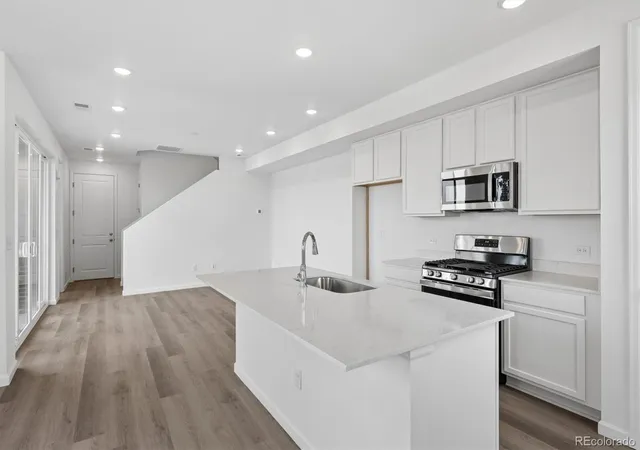 Photo 4 of Single family home for sale at 24161 E 30th Place, Aurora, CO 80019 | MLS# 5744777 | Listing updated on 2026-10-16