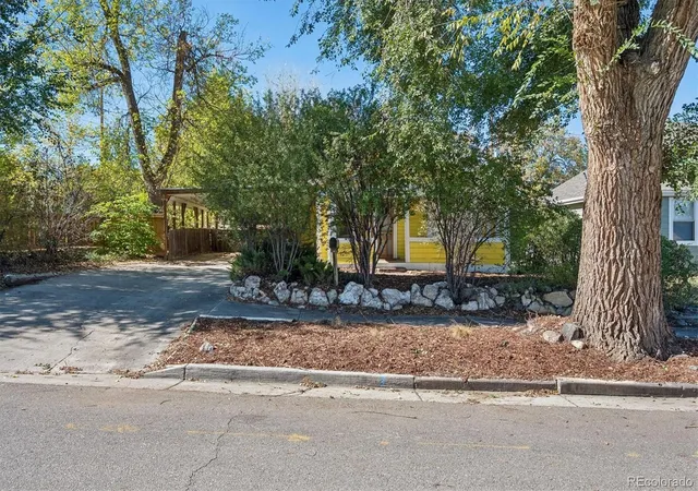 Photo 3 of Single family home for sale at 815 Irving St, Denver, CO 80204 | MLS# 4411642 | Listing updated on 2026-10-18