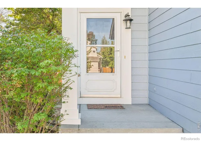Photo 3 of Single family home for sale at 1361 Carnation Cir, Longmont, CO 80503 | MLS# IR1070085 | Listing updated on 2026-10-06