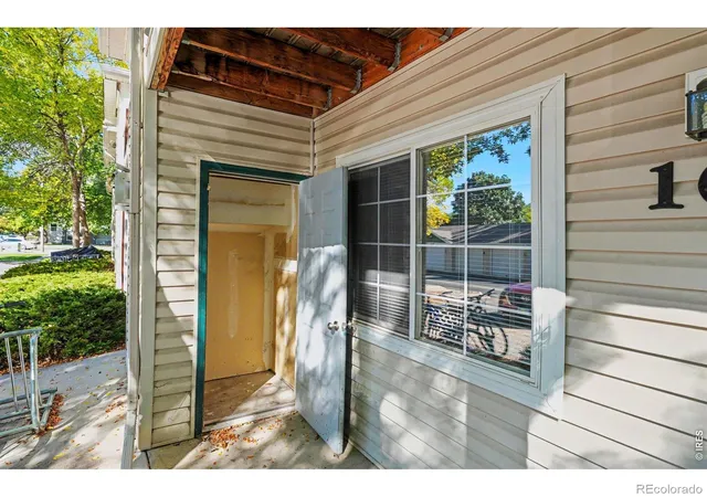 Photo 4 of Condo for sale at 1120 City Park Ave #105, Fort Collins, CO 80521 | MLS# IR1070087 | Listing updated on 2026-10-08