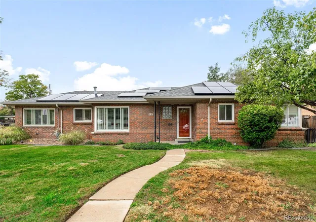 Single family home for sale at 2101 Newport St, Denver, CO 80207 | MLS# 4274408