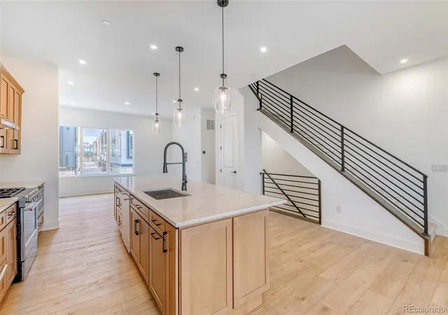 Photo 3 of Townhouse for sale at 2547 Trail Ln, Louisville, CO 80027 | MLS# 7662773 | Listing updated on 2026-10-16